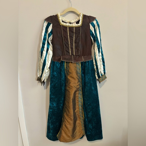 Girl’s Queen Princess Renaissance Dress size medium 10-12 - Picture 1 of 2